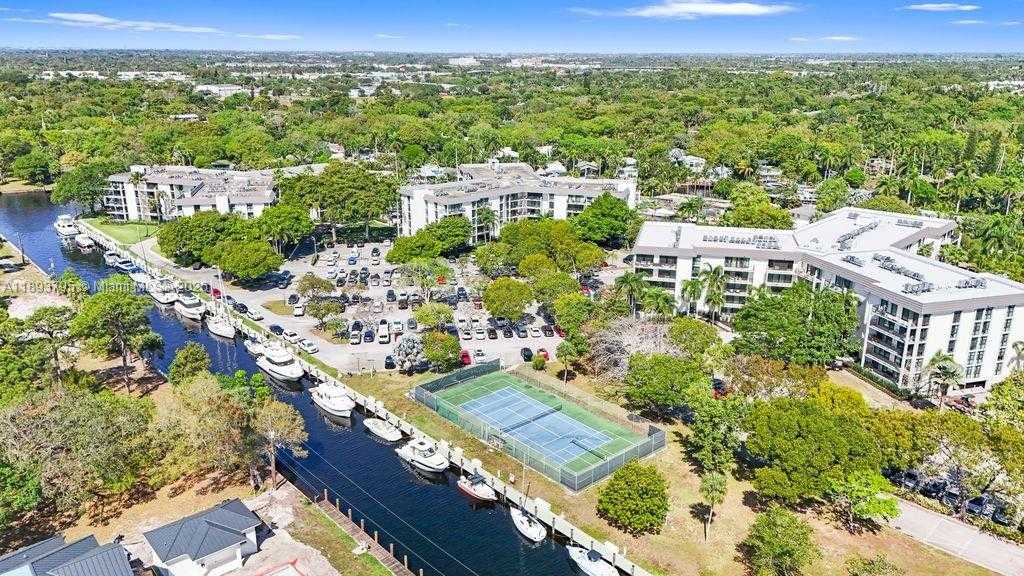 Small Image of 1000 RIVER REACH DR #101, Fort Lauderdale Number 3