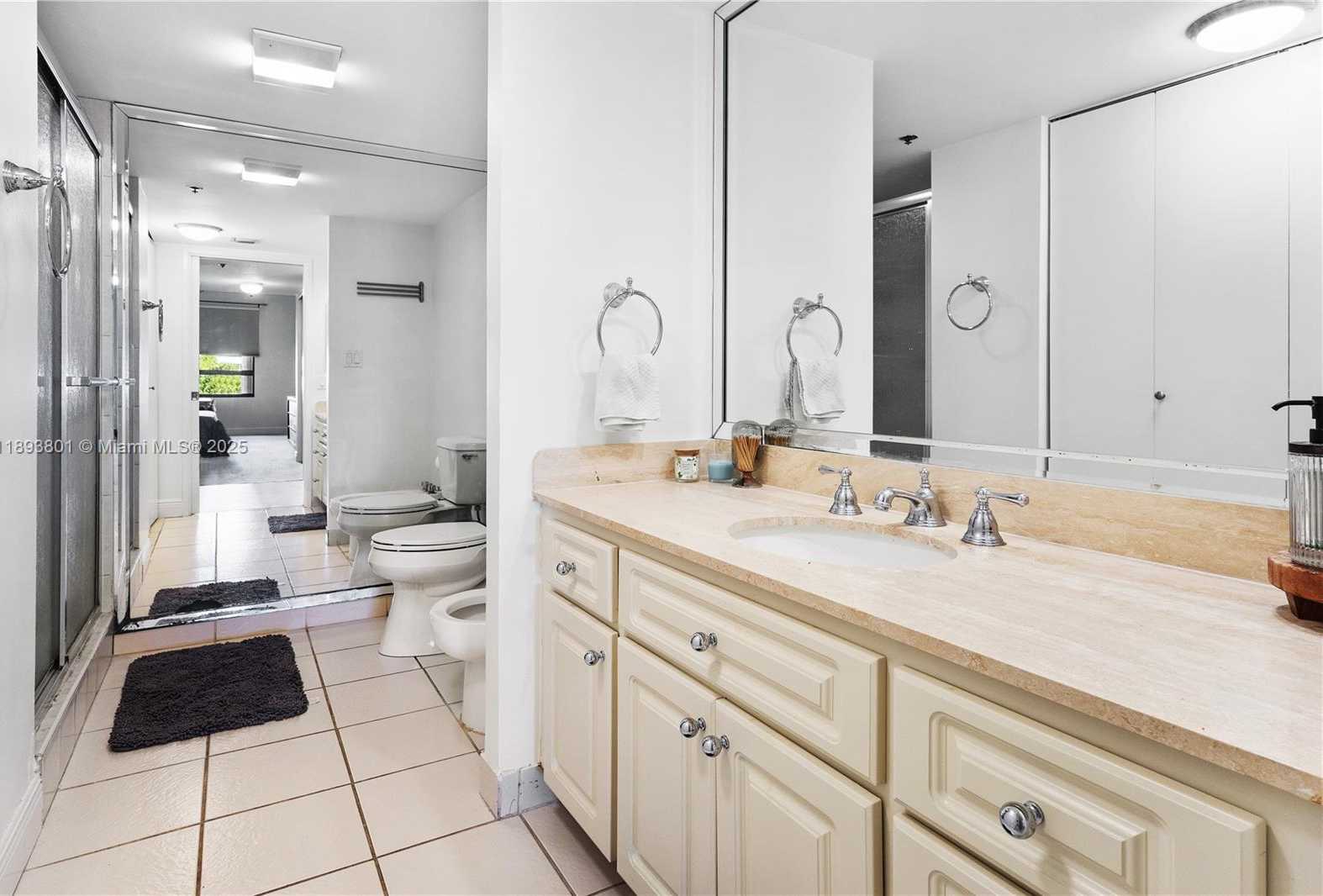 Small Image of 251 CRANDON BLVD #441, Key Biscayne Number 19