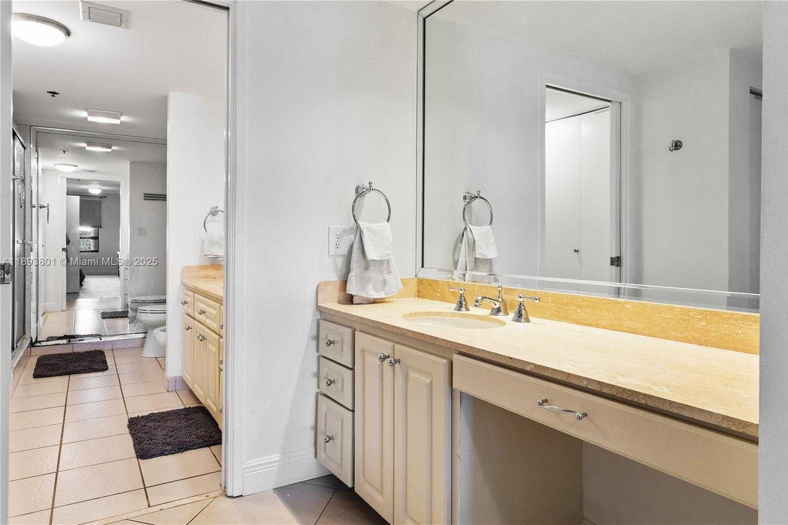 Small Image of 251 CRANDON BLVD #441, Key Biscayne Number 21