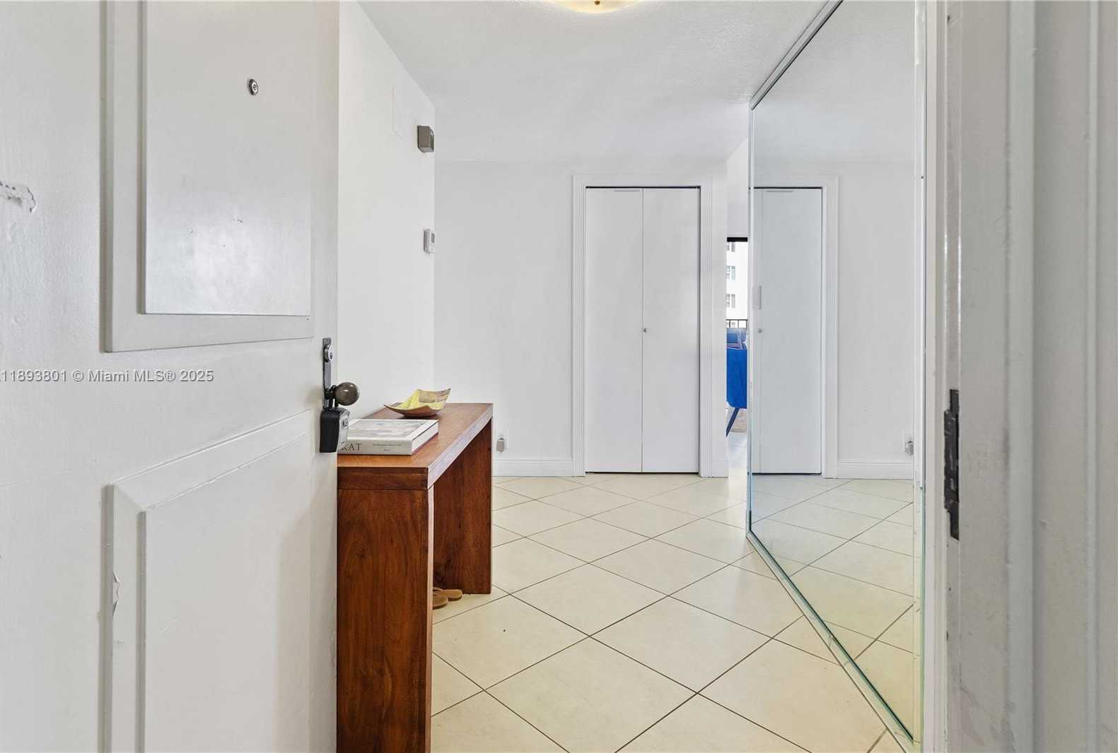 Small Image of 251 CRANDON BLVD #441, Key Biscayne Number 28