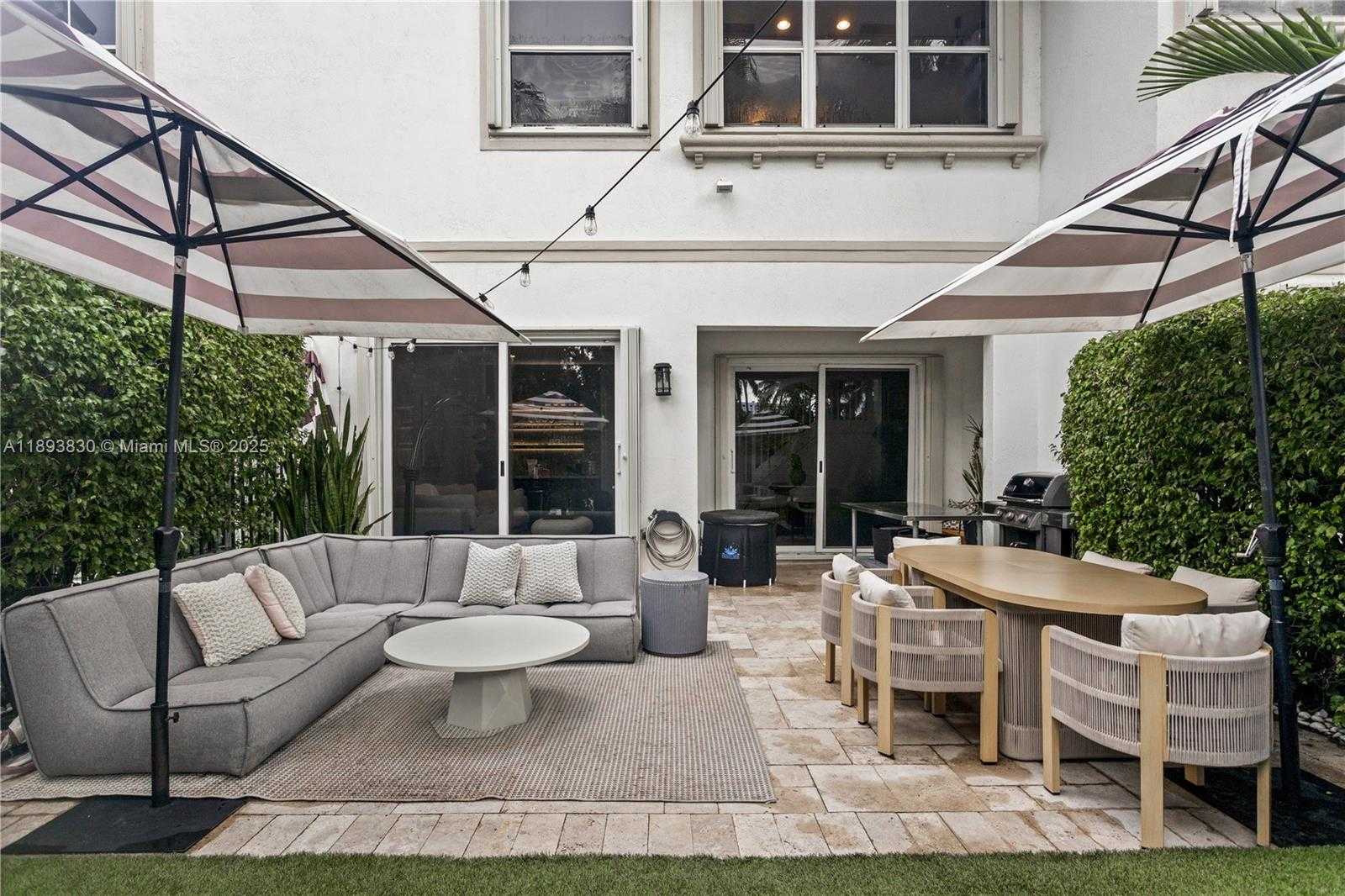 Small Image of 1396 HARBOR VW W, Hollywood Number 11