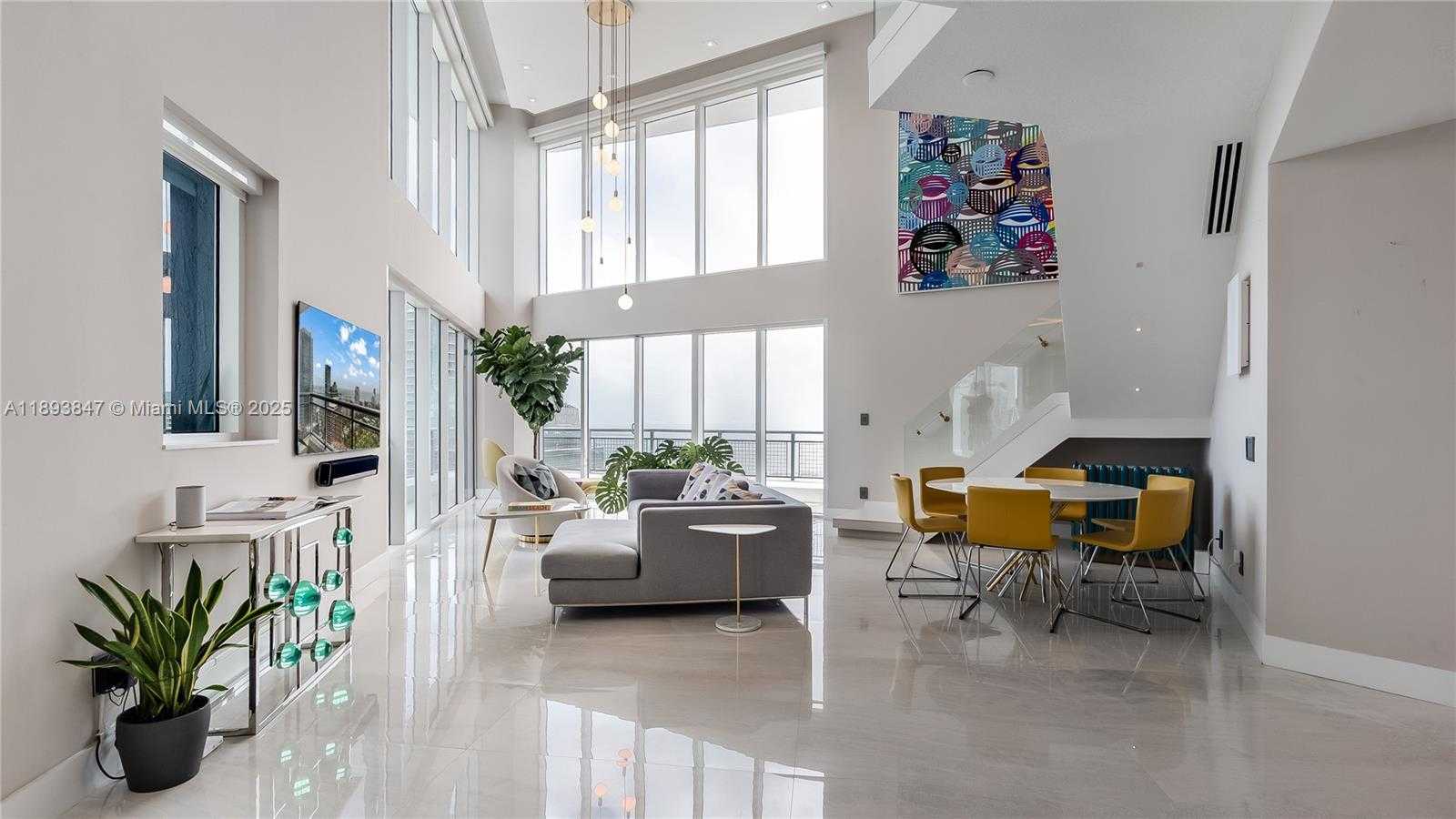 Small Image of 60 SOUTH WEST 13TH ST #4200, Miami Number 14