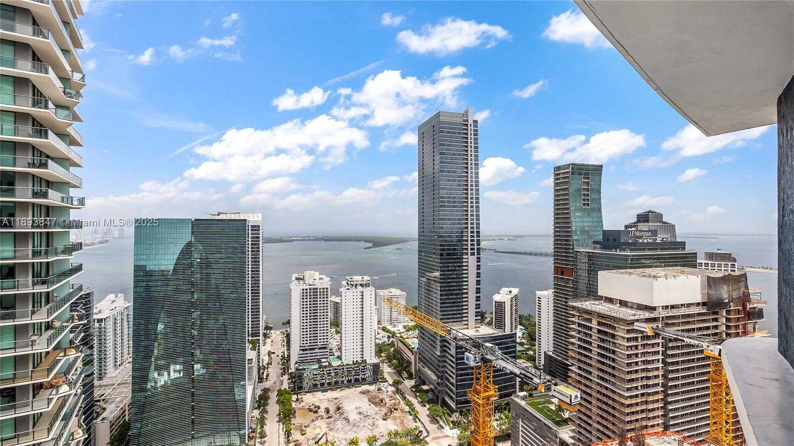 Small Image of 60 SOUTH WEST 13TH ST #4200, Miami Number 26
