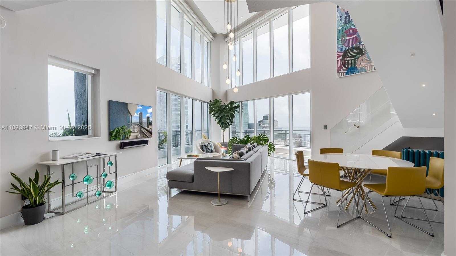 Small Image of 60 SOUTH WEST 13TH ST #4200, Miami Number 3