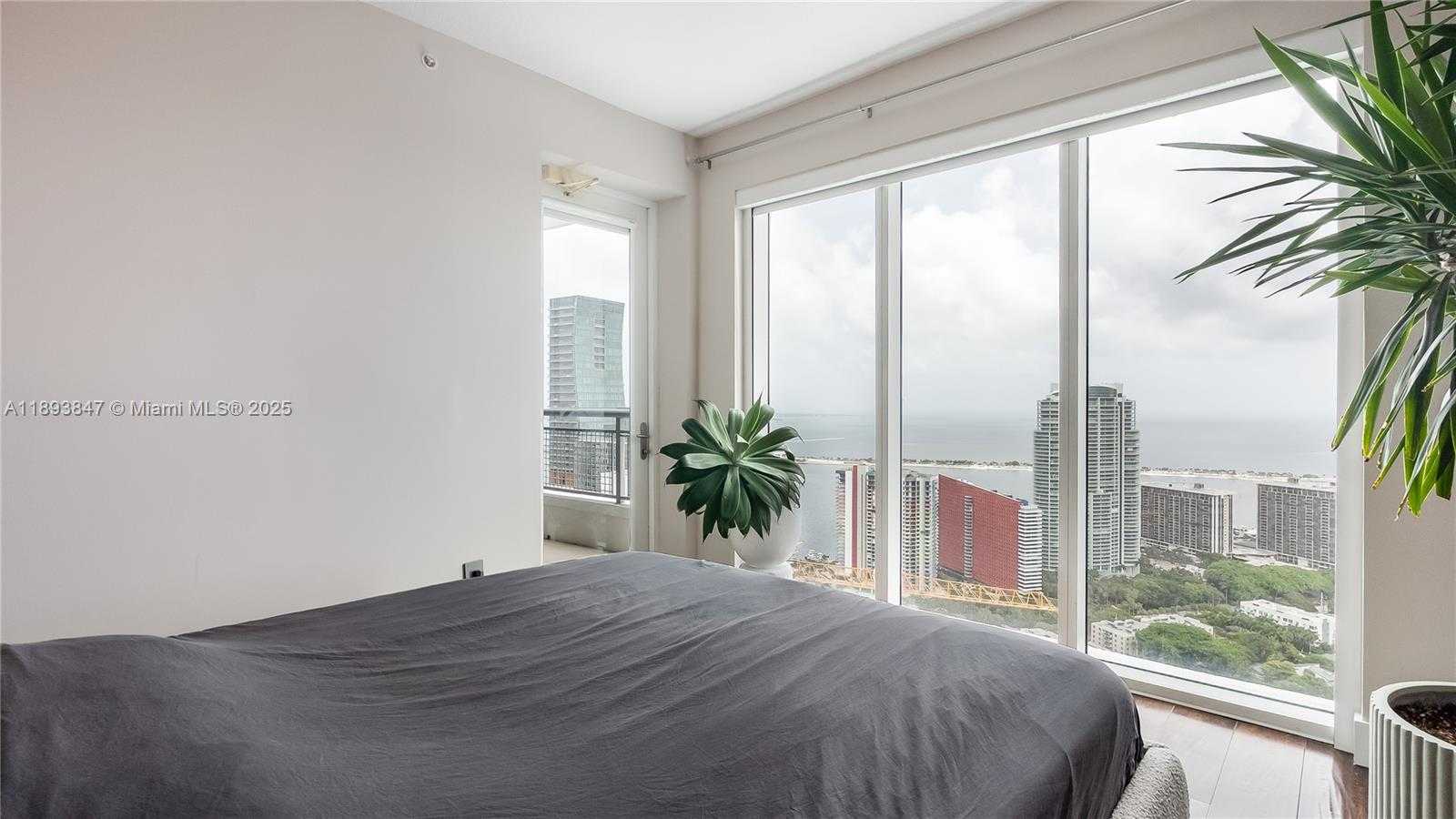 Small Image of 60 SOUTH WEST 13TH ST #4200, Miami Number 33
