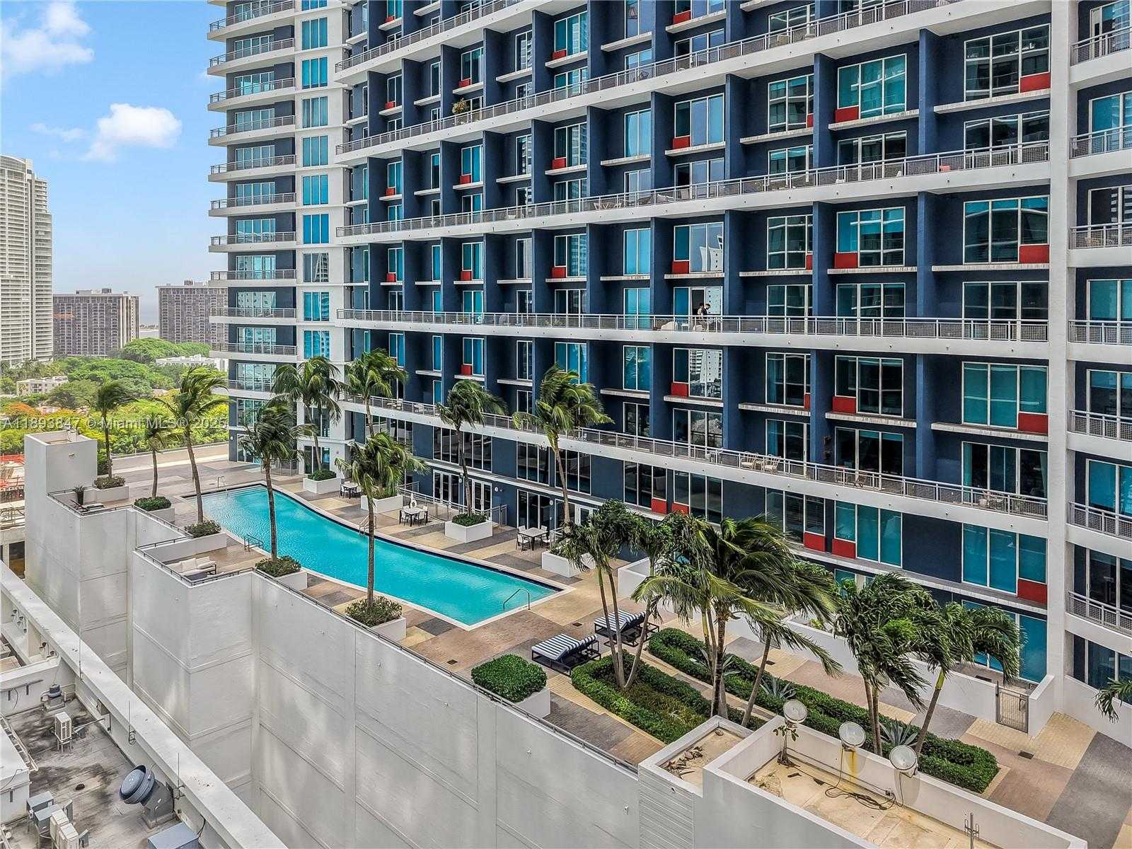 Small Image of 60 SOUTH WEST 13TH ST #4200, Miami Number 49