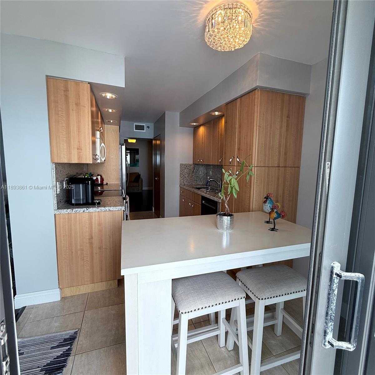 Small Image of 1201 SOUTH OCEAN DR #1609S, Hollywood Number 13