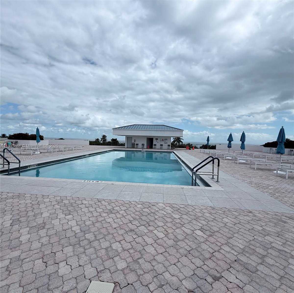 Small Image of 1201 SOUTH OCEAN DR #1609S, Hollywood Number 36