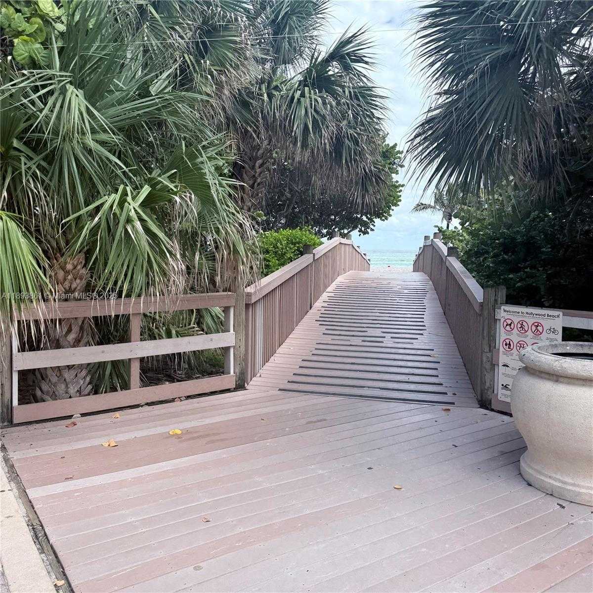 Small Image of 1201 SOUTH OCEAN DR #1609S, Hollywood Number 43