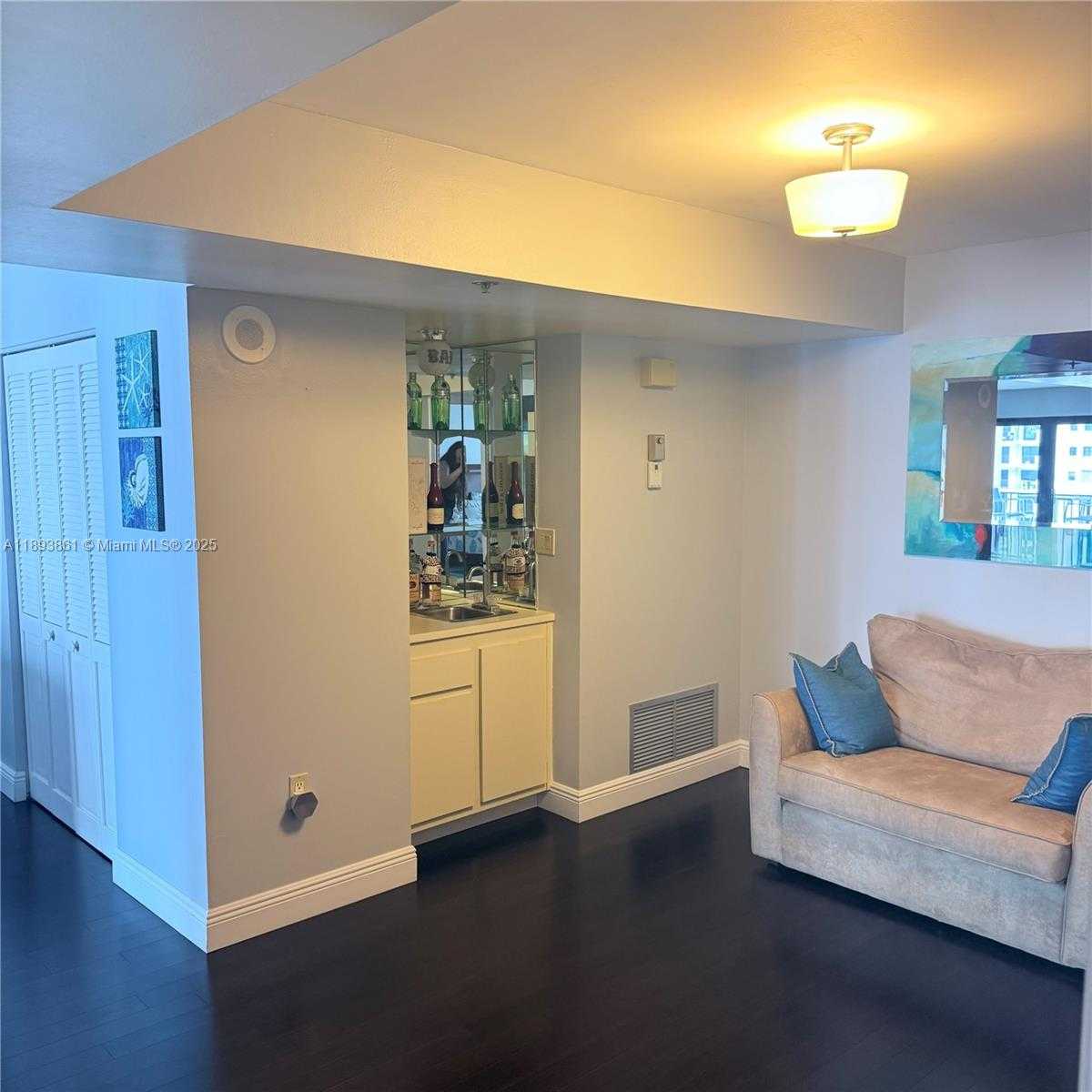 Small Image of 1201 SOUTH OCEAN DR #1609S, Hollywood Number 8