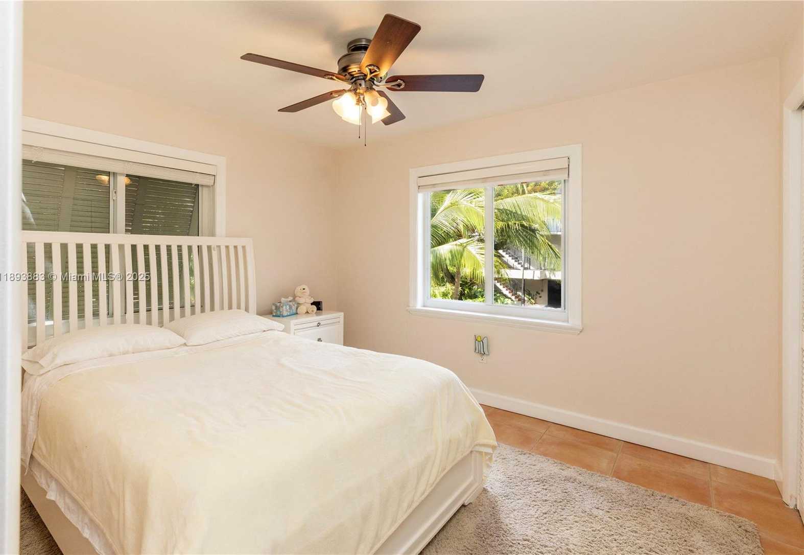 Small Image of 6815 EDGEWATER DR #108, Coral Gables Number 13