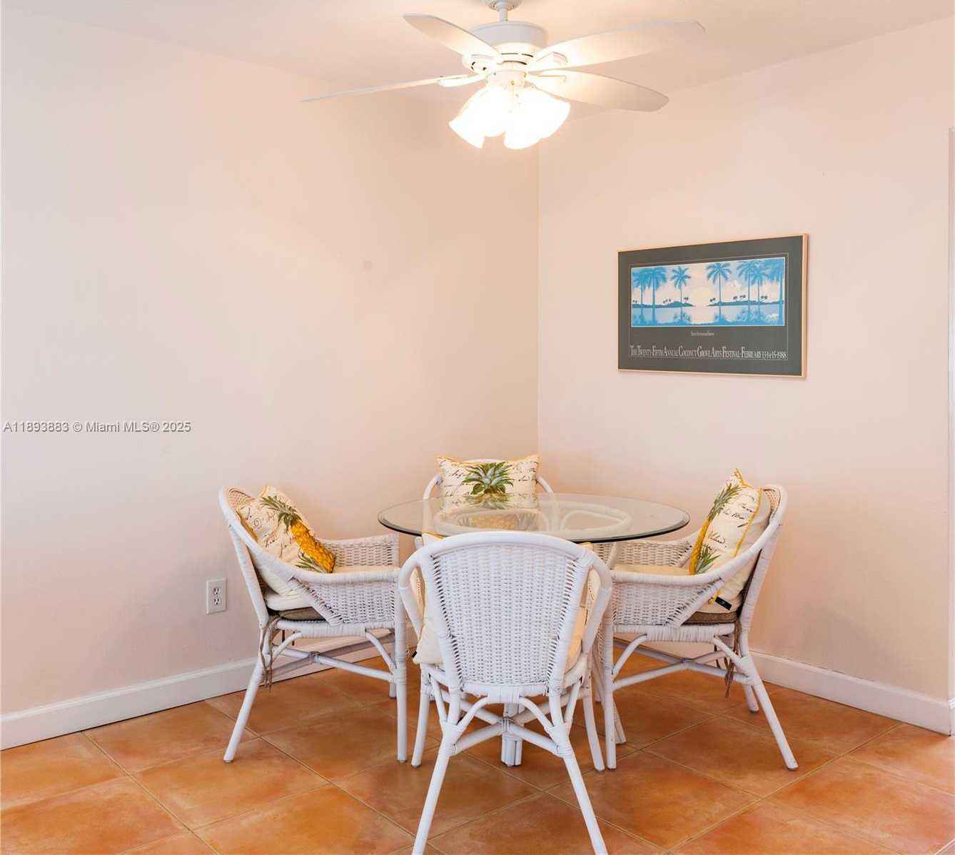 Small Image of 6815 EDGEWATER DR #108, Coral Gables Number 7