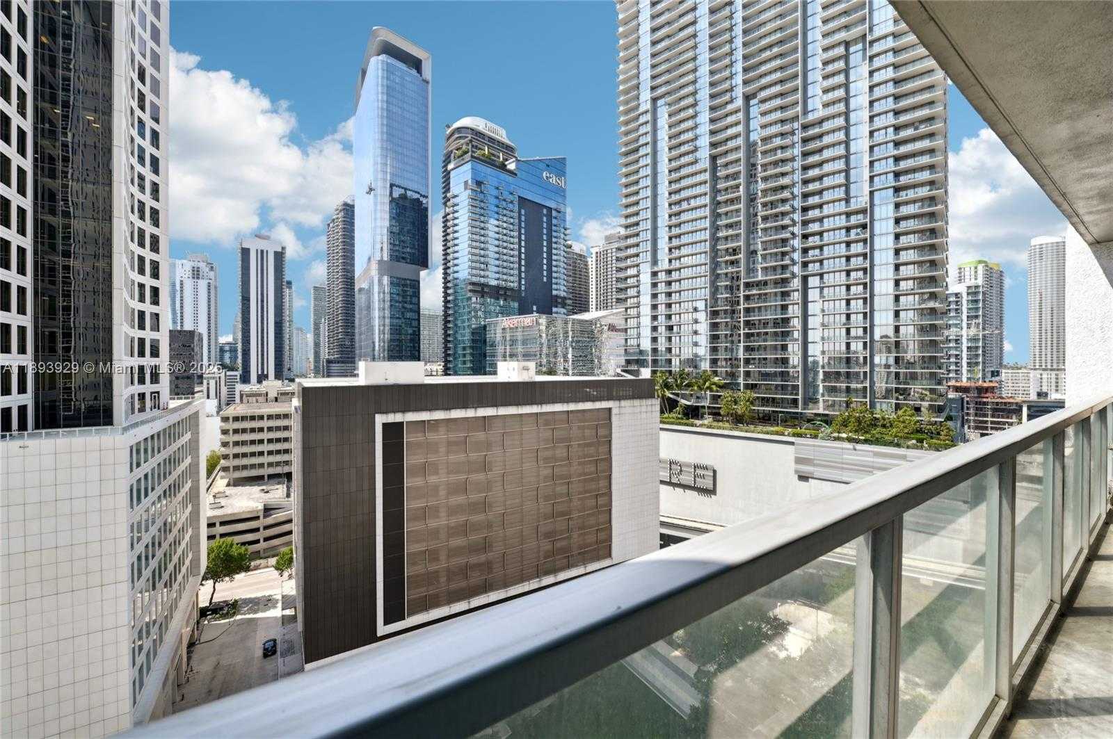 Small Image of 55 SOUTH EAST 6TH ST #1608, Miami Number 2