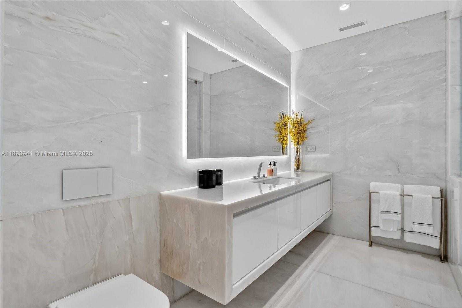 Small Image of 17901 COLLINS AVE #1804, Sunny Isles Beach Number 17