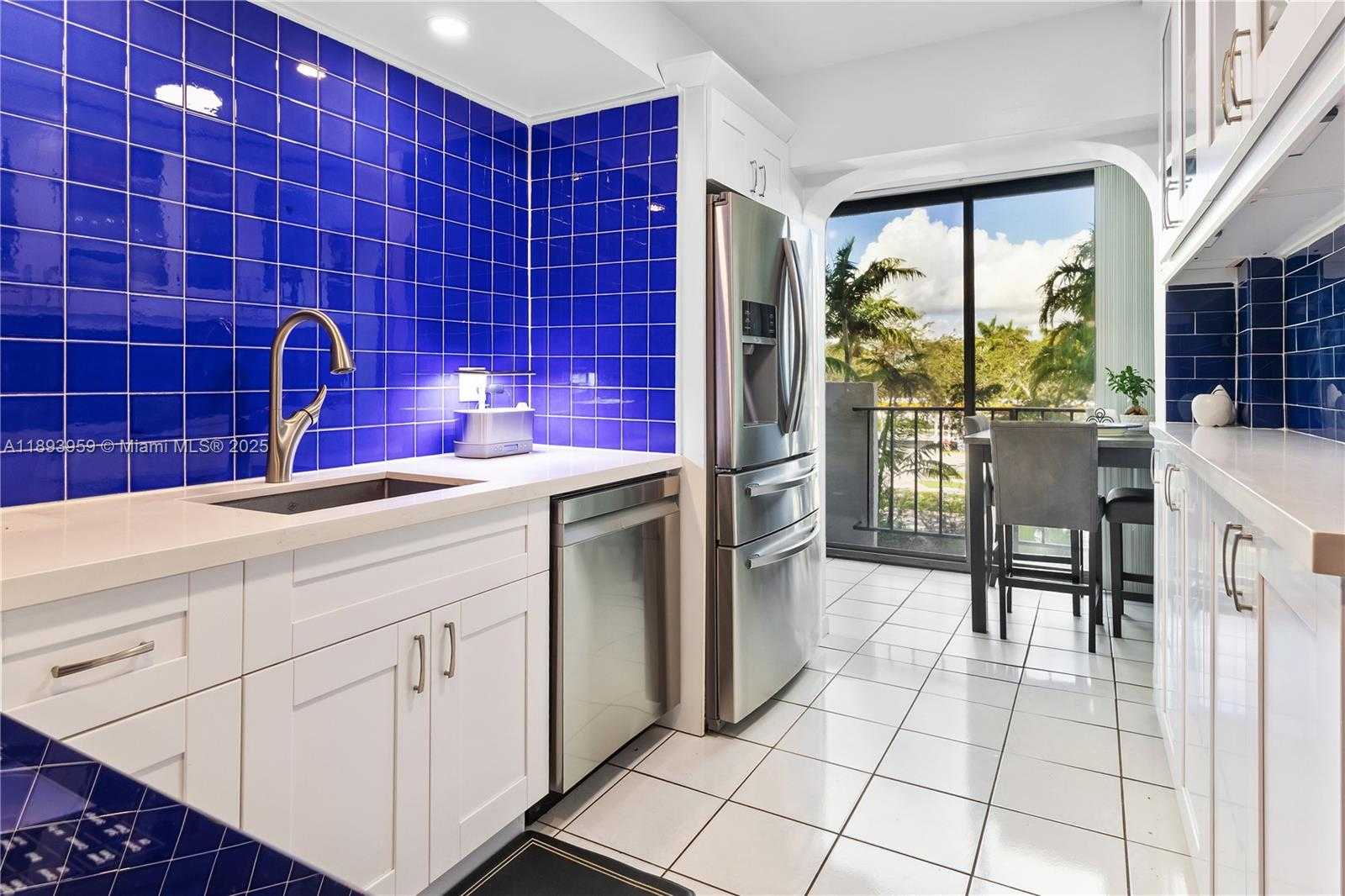 Small Image of 77 CRANDON BLVD #3C, Key Biscayne Number 15