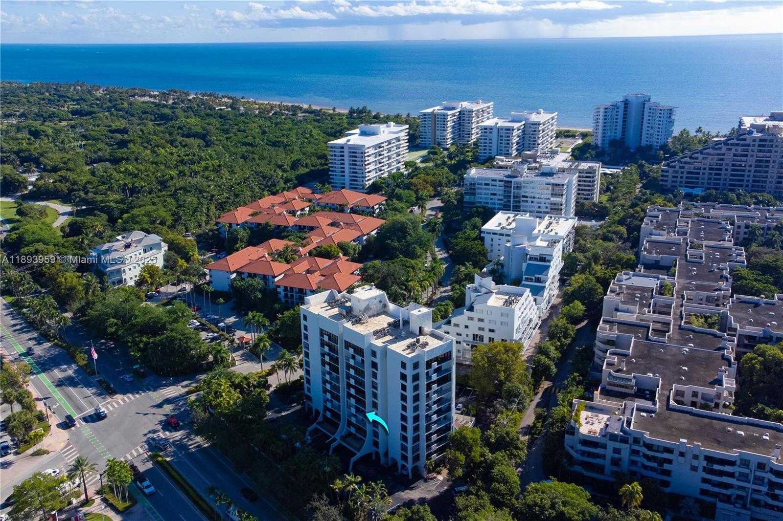 Small Image of 77 CRANDON BLVD #3C, Key Biscayne Number 30