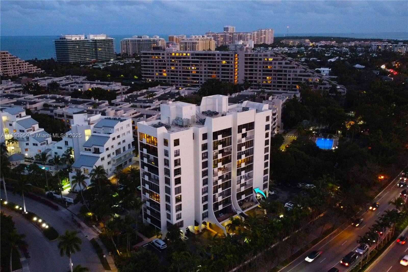 Small Image of 77 CRANDON BLVD #3C, Key Biscayne Number 6