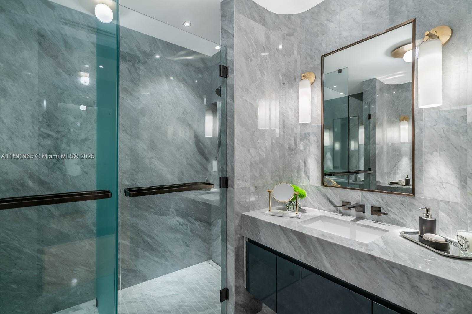 Small Image of 300 NORTH BISCAYNE BLVD #7803, Miami Number 13