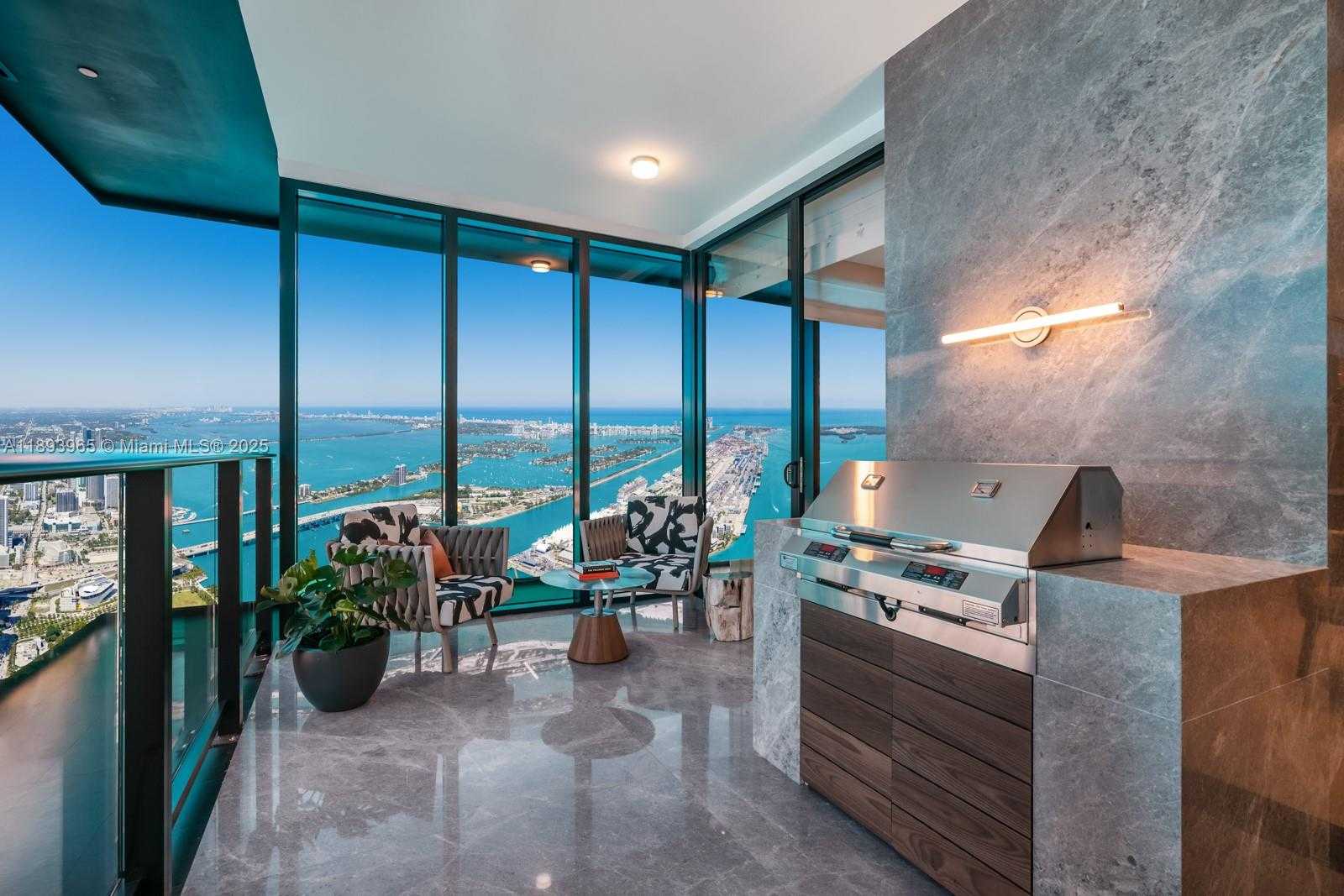 Small Image of 300 NORTH BISCAYNE BLVD #7803, Miami Number 14