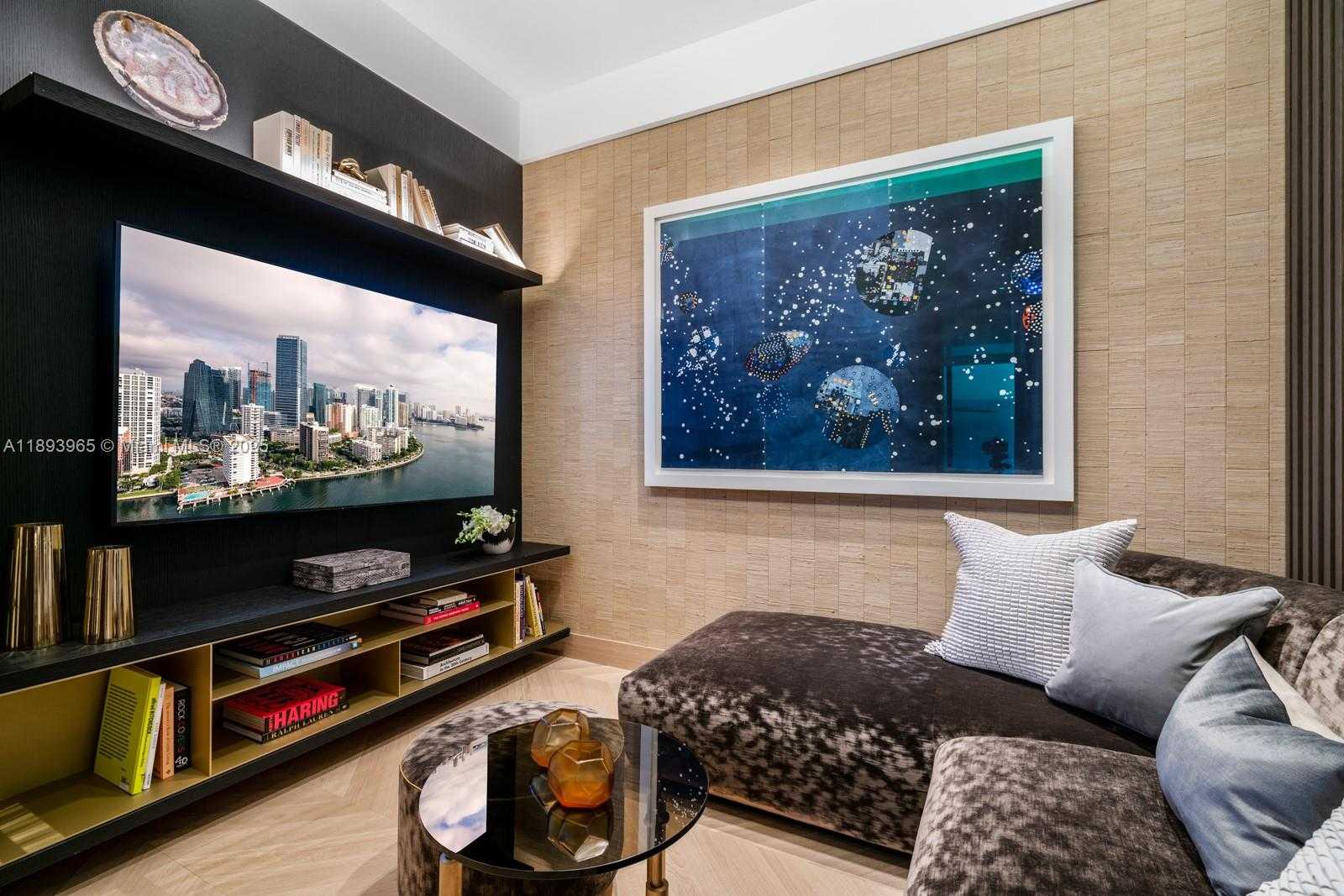Small Image of 300 NORTH BISCAYNE BLVD #7803, Miami Number 5