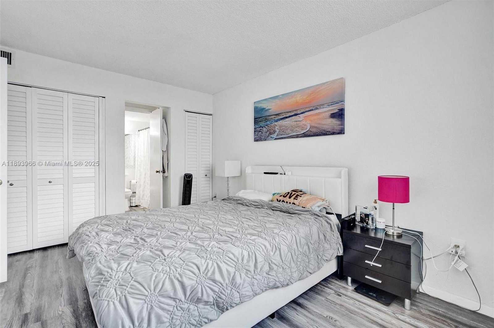 Small Image of 1251 NORTH EAST 108TH ST #610, Miami Number 21