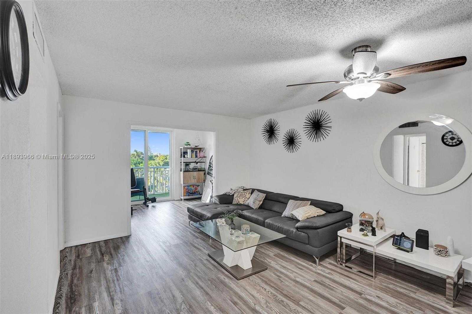 Small Image of 1251 NORTH EAST 108TH ST #610, Miami Number 23