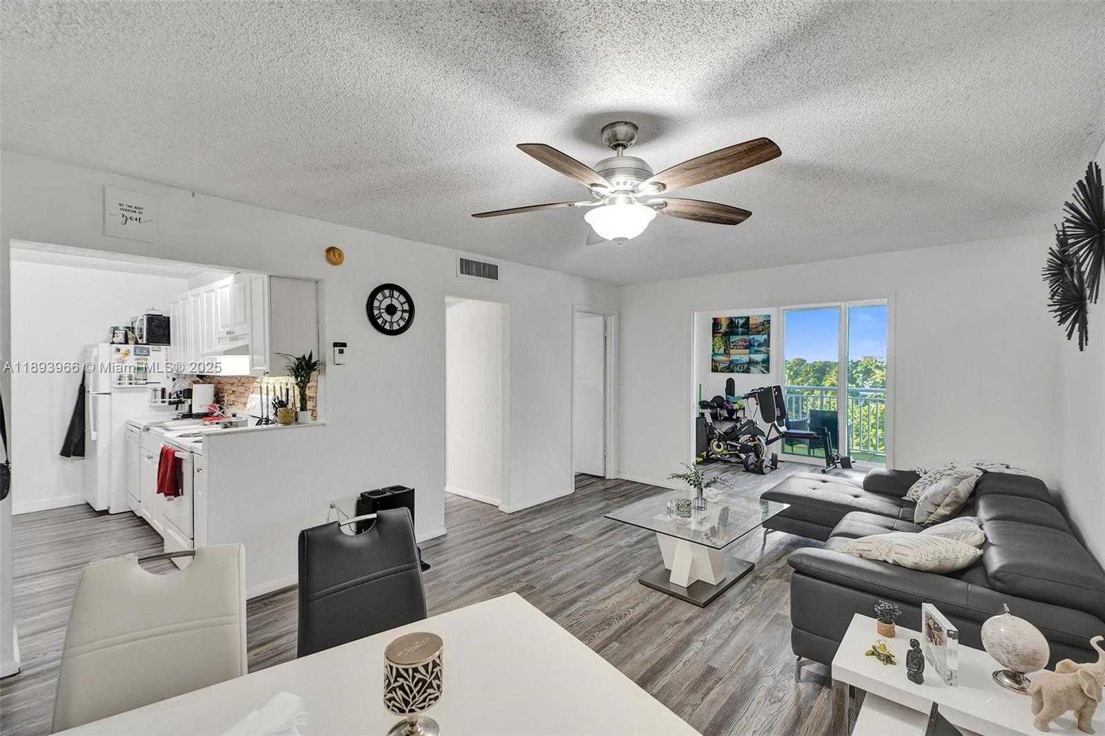 Small Image of 1251 NORTH EAST 108TH ST #610, Miami Number 24