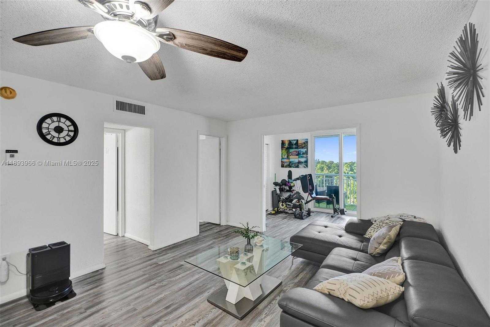 Small Image of 1251 NORTH EAST 108TH ST #610, Miami Number 25
