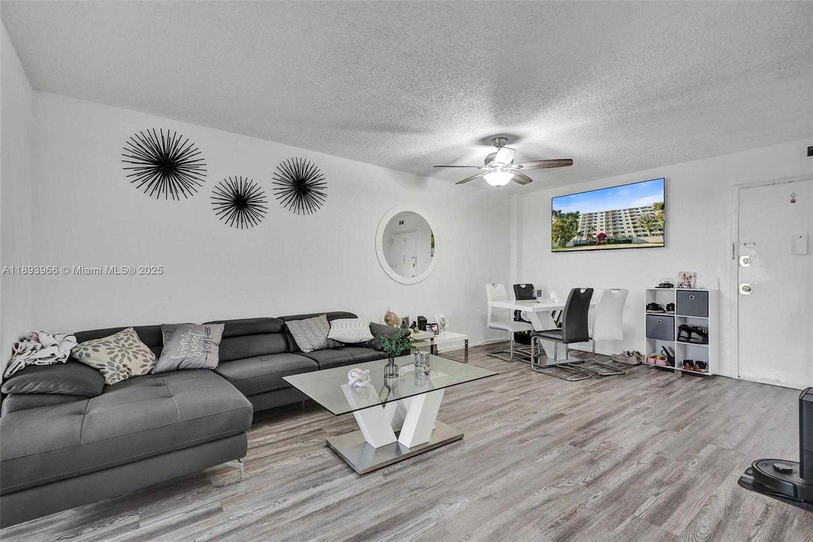 Small Image of 1251 NORTH EAST 108TH ST #610, Miami Number 27