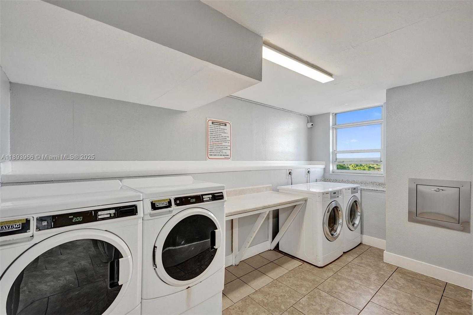 Small Image of 1251 NORTH EAST 108TH ST #610, Miami Number 42