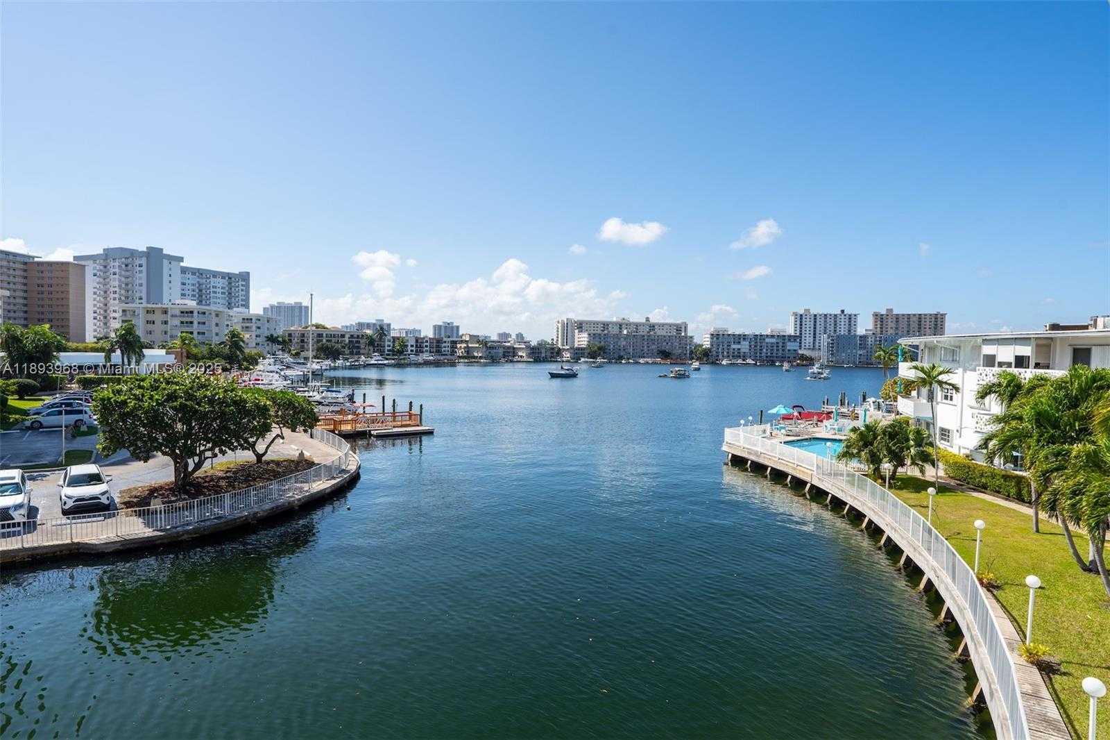 Small Image of 2500 DIANA DR #306, Hallandale Beach Number 19