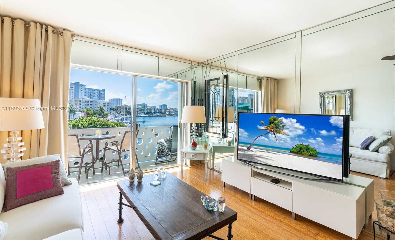 Small Image of 2500 DIANA DR #306, Hallandale Beach Number 5