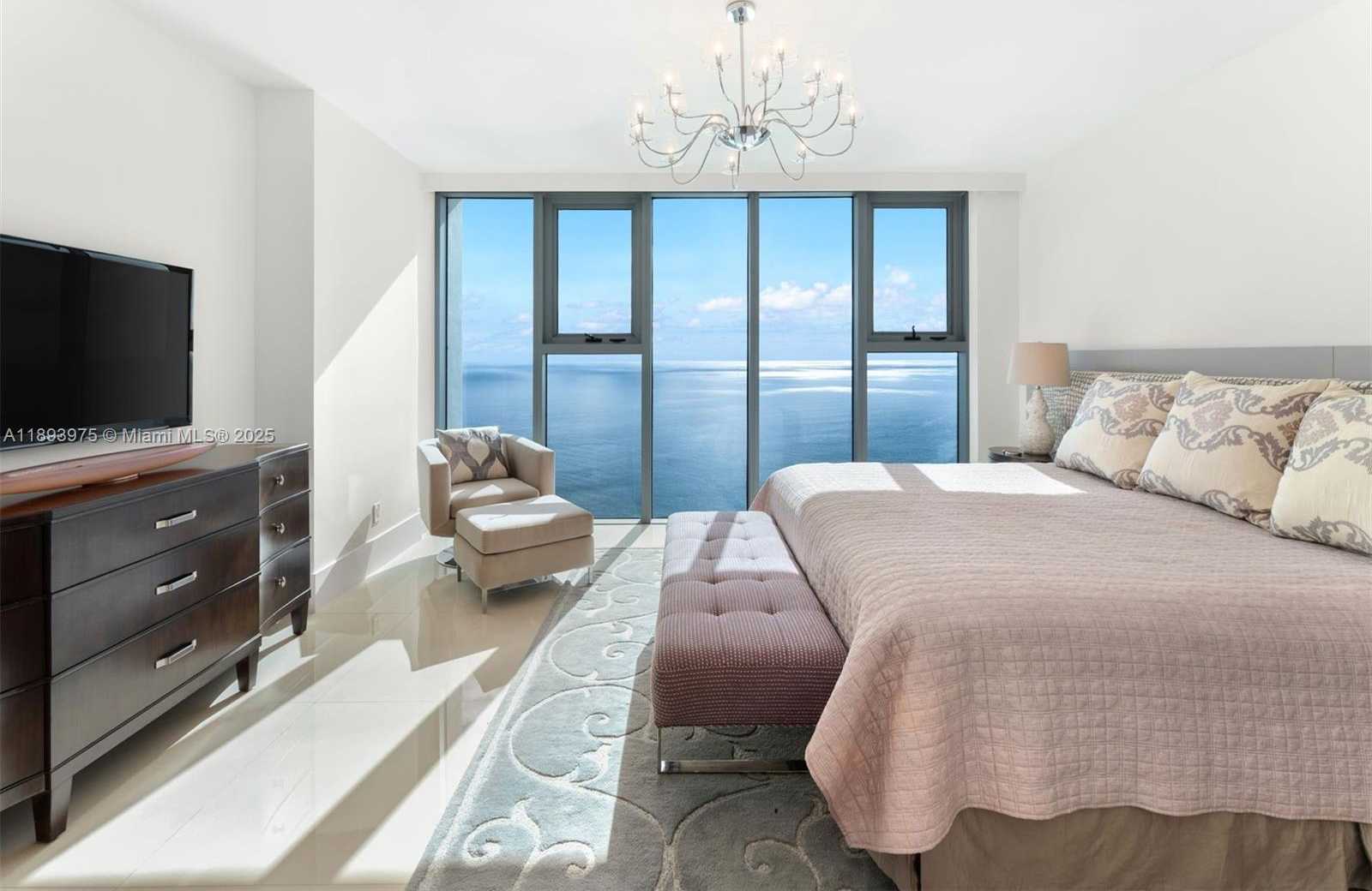 Small Image of 6899 COLLINS AVE #3404, Miami Beach Number 13