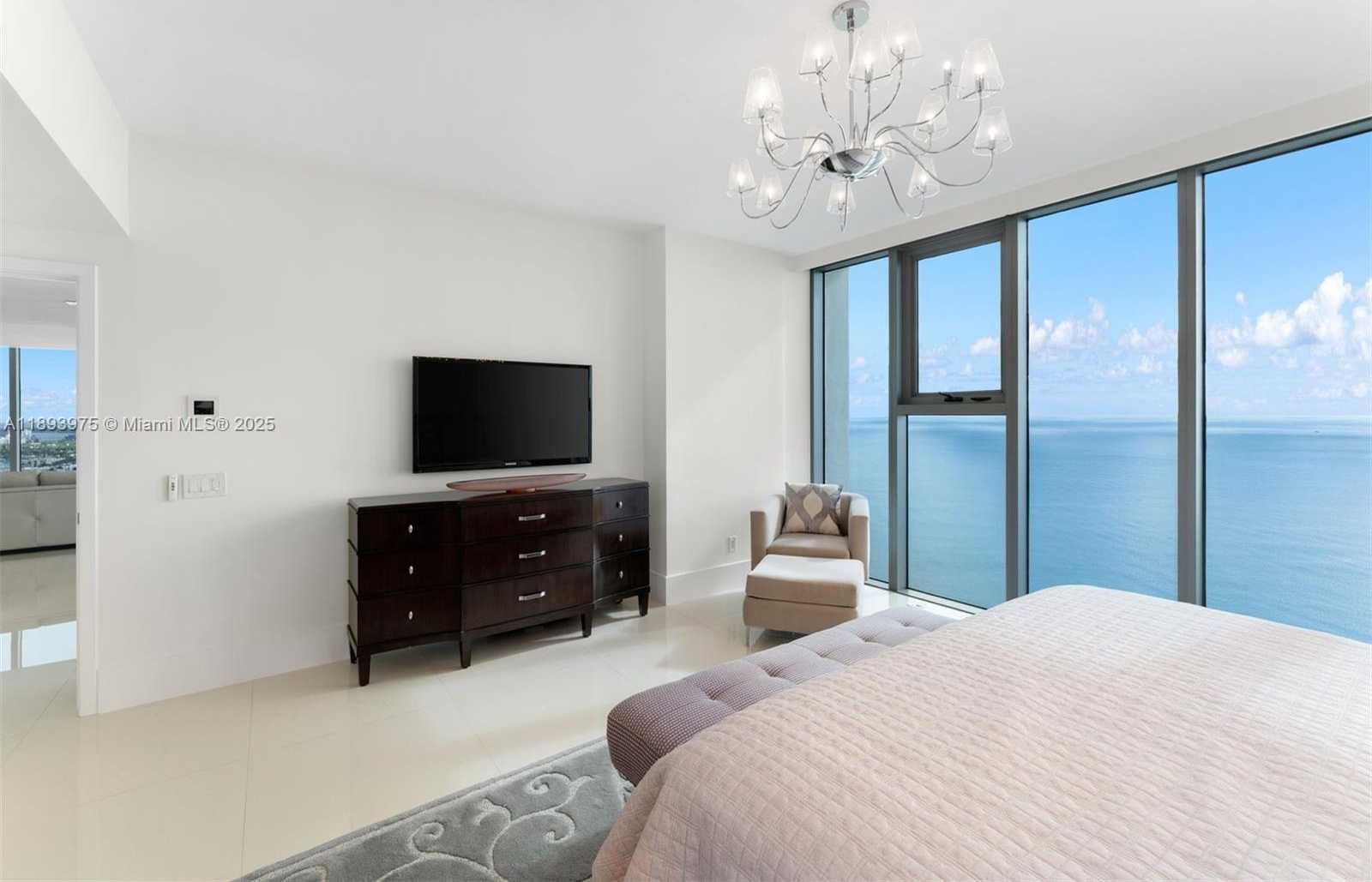 Small Image of 6899 COLLINS AVE #3404, Miami Beach Number 14