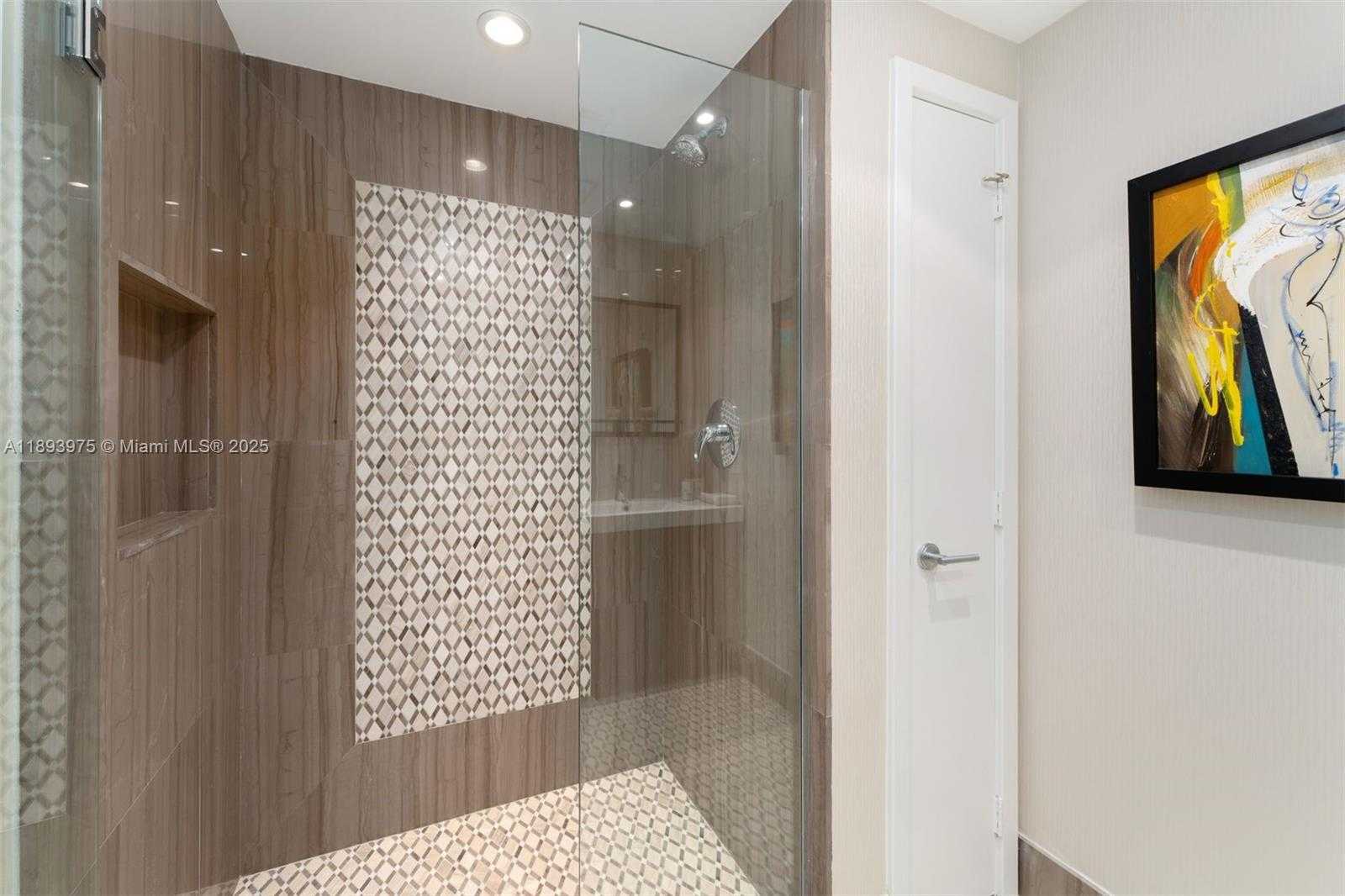 Small Image of 6899 COLLINS AVE #3404, Miami Beach Number 21
