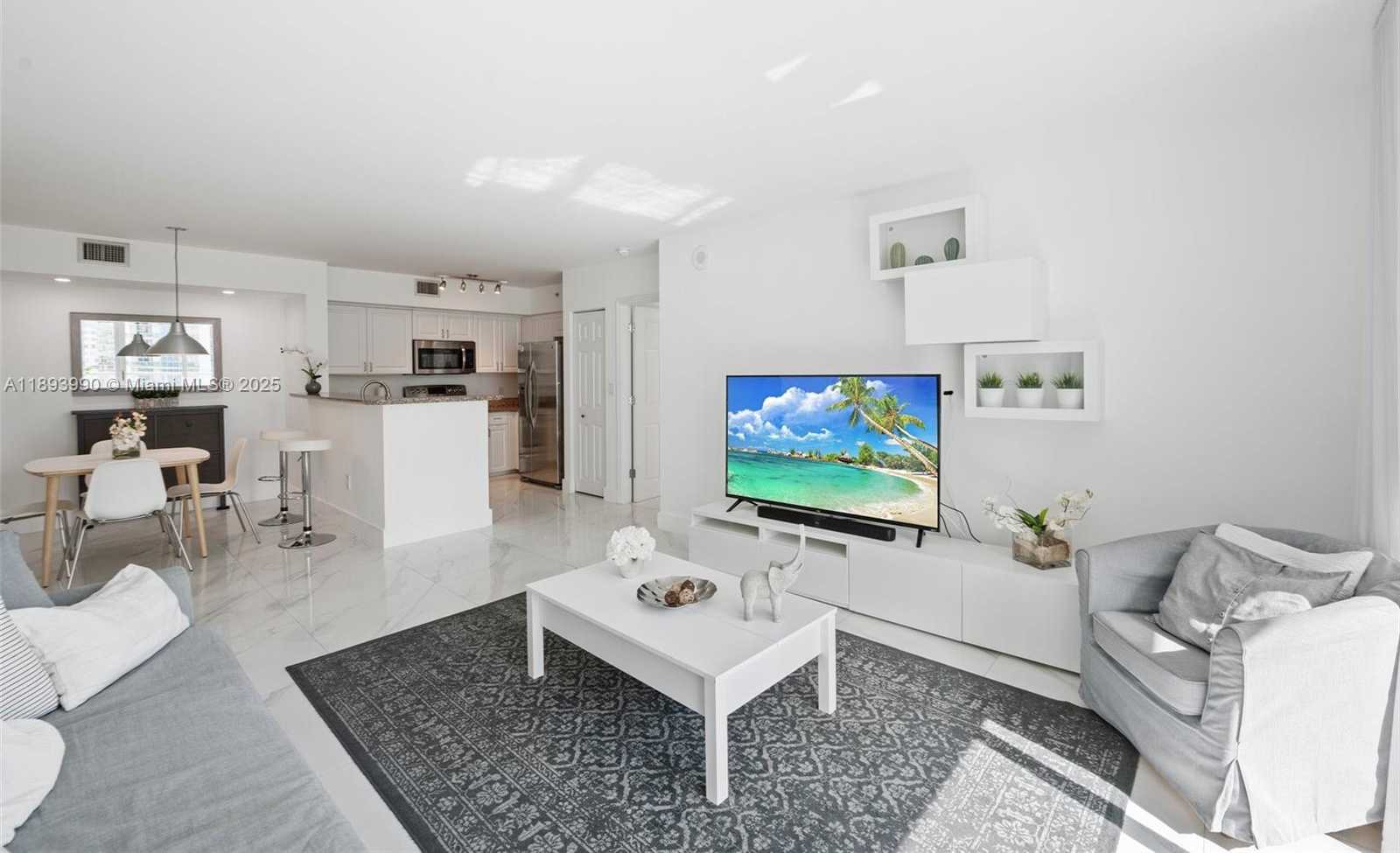 Small Image of 1155 BRICKELL BAY DR #903, Miami Number 11