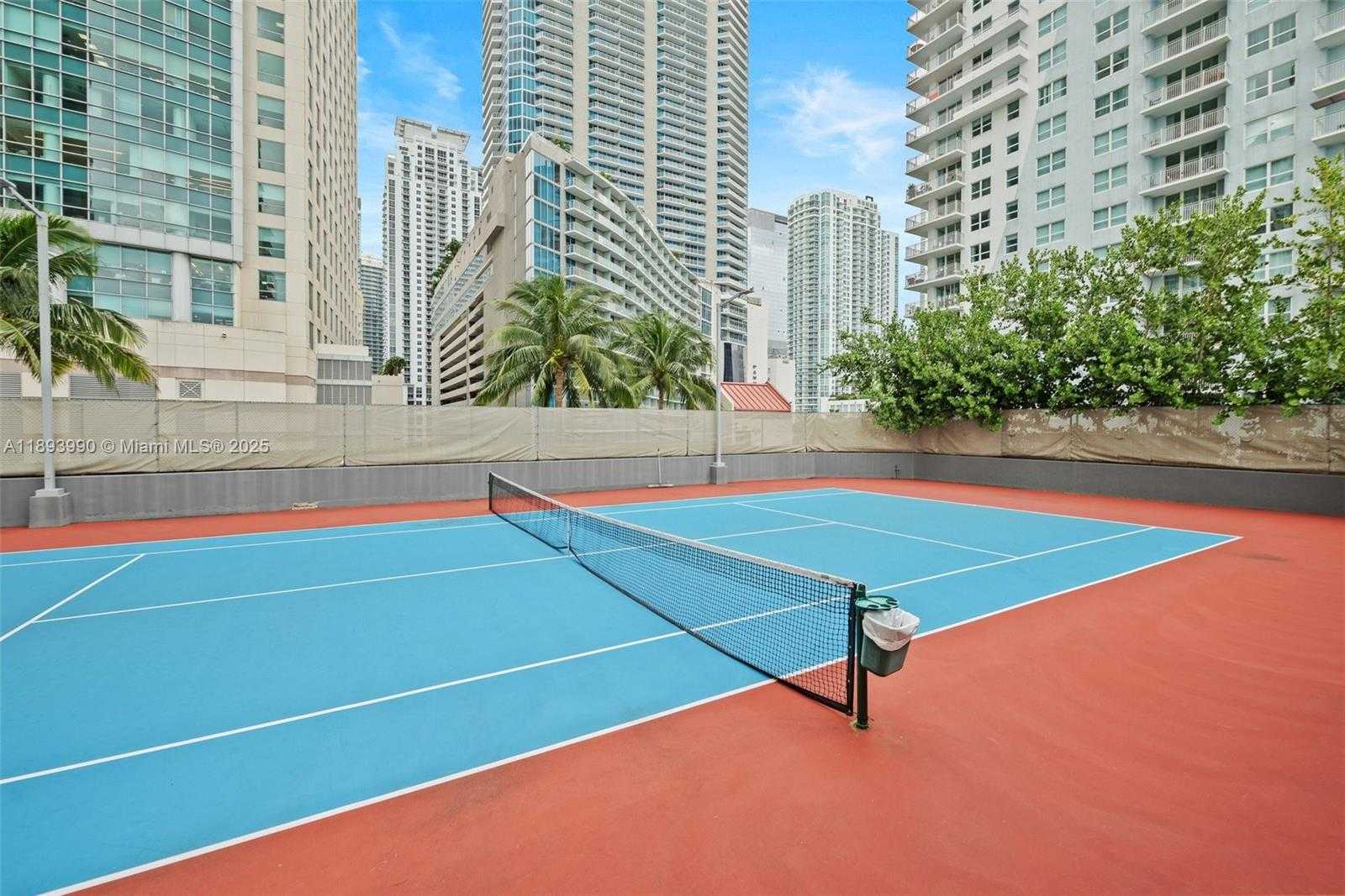 Small Image of 1155 BRICKELL BAY DR #903, Miami Number 25