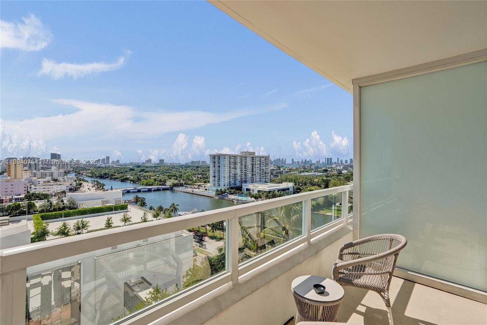 Small Image of 4401 COLLINS AVE #1408, Miami Beach Number 13