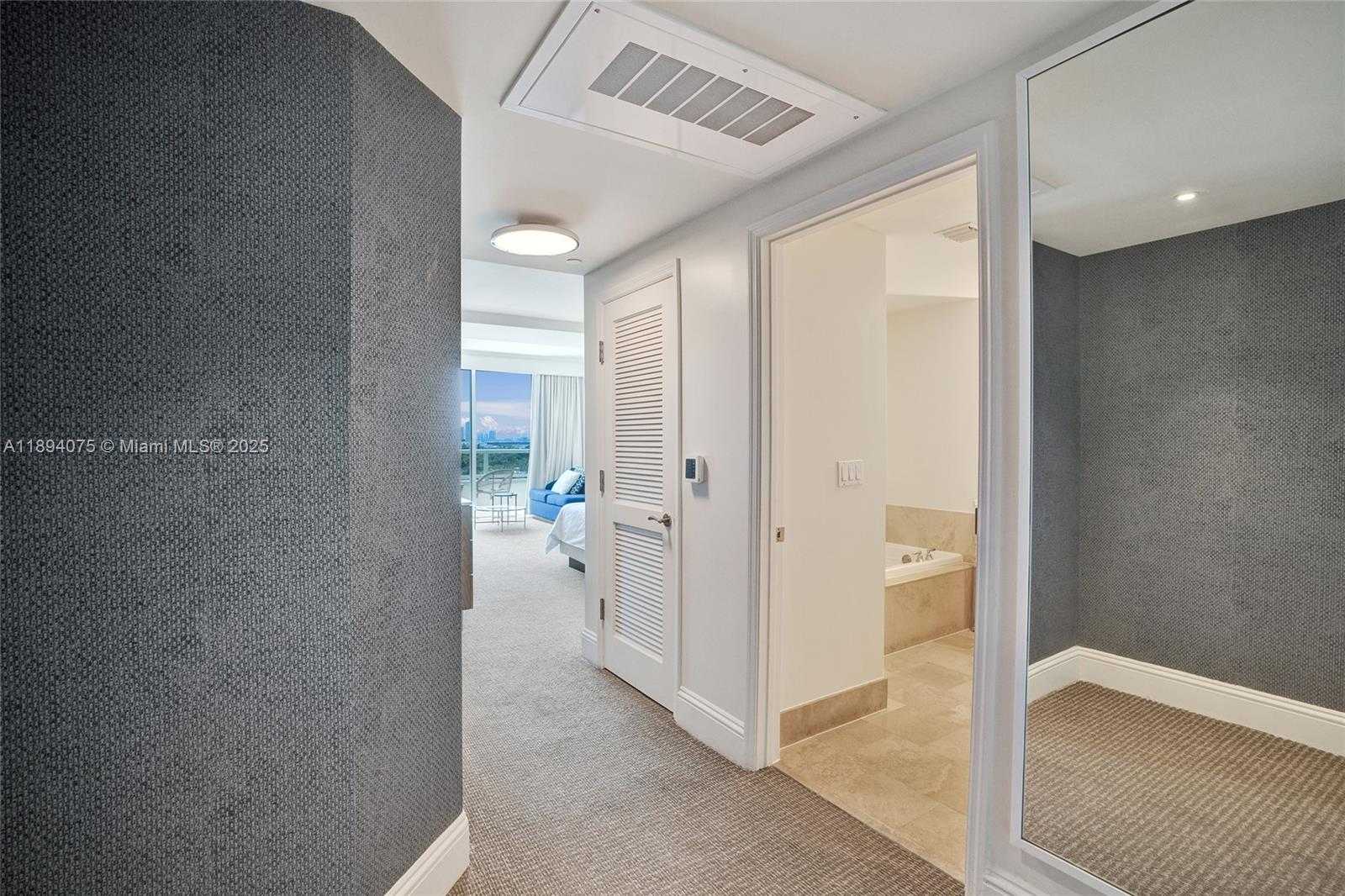 Small Image of 4401 COLLINS AVE #1408, Miami Beach Number 21