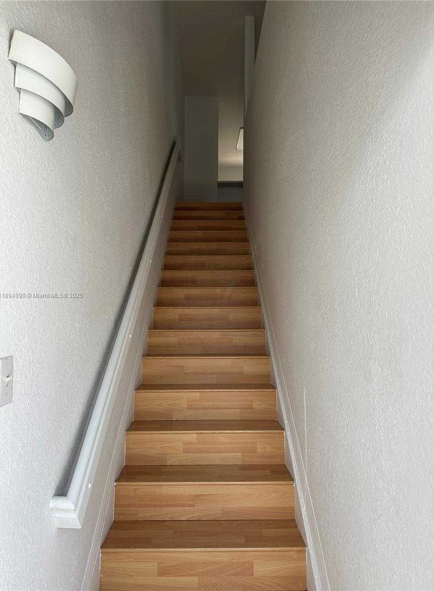 Small Image of 5705 NORTH WEST 109TH AVE #50, Doral Number 2