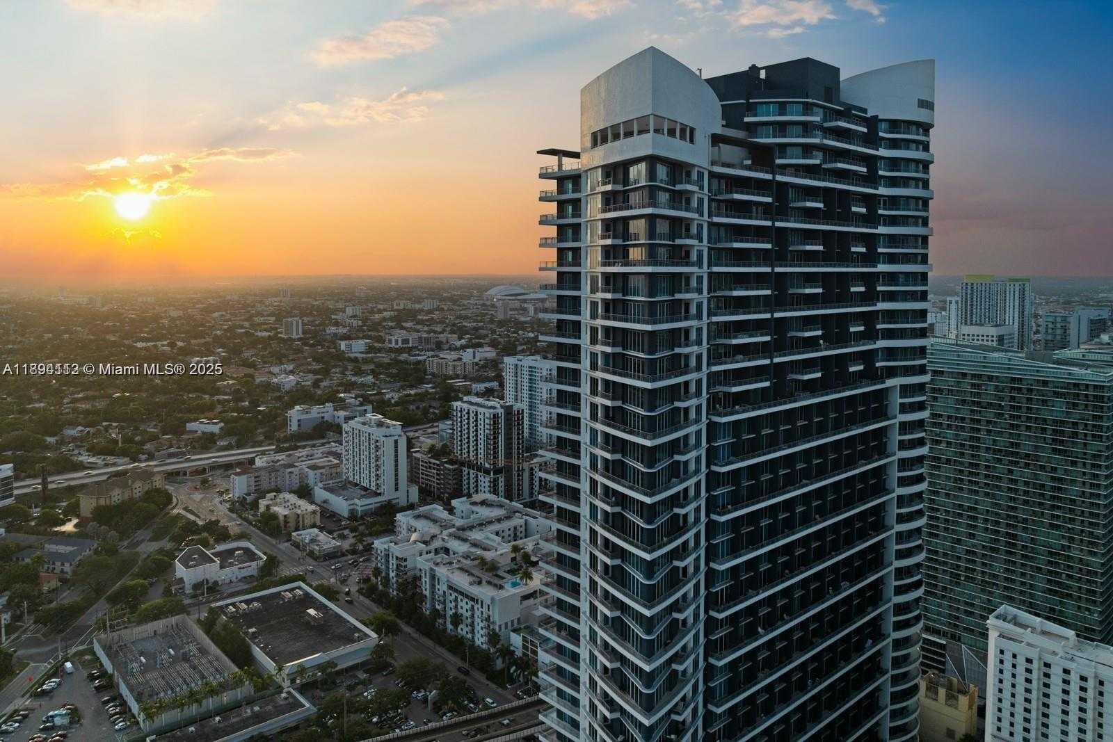 Small Image of 60 SOUTH WEST 13TH ST #2500, Miami Number 18