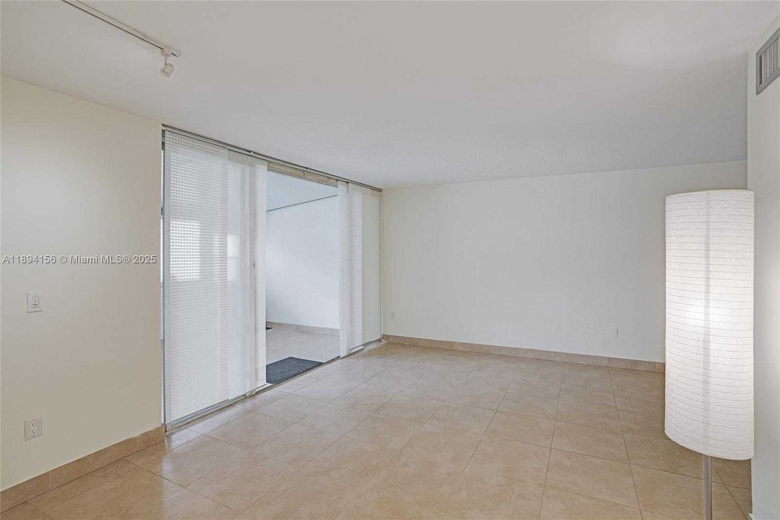 Small Image of 20291 NORTH EAST 30TH AVE #112, Aventura Number 10