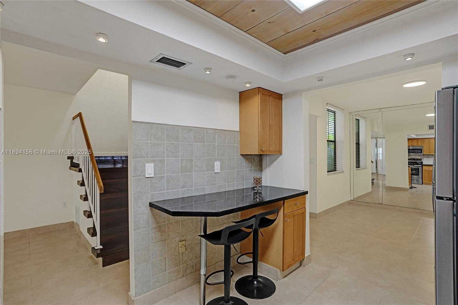 Small Image of 20291 NORTH EAST 30TH AVE #112, Aventura Number 6
