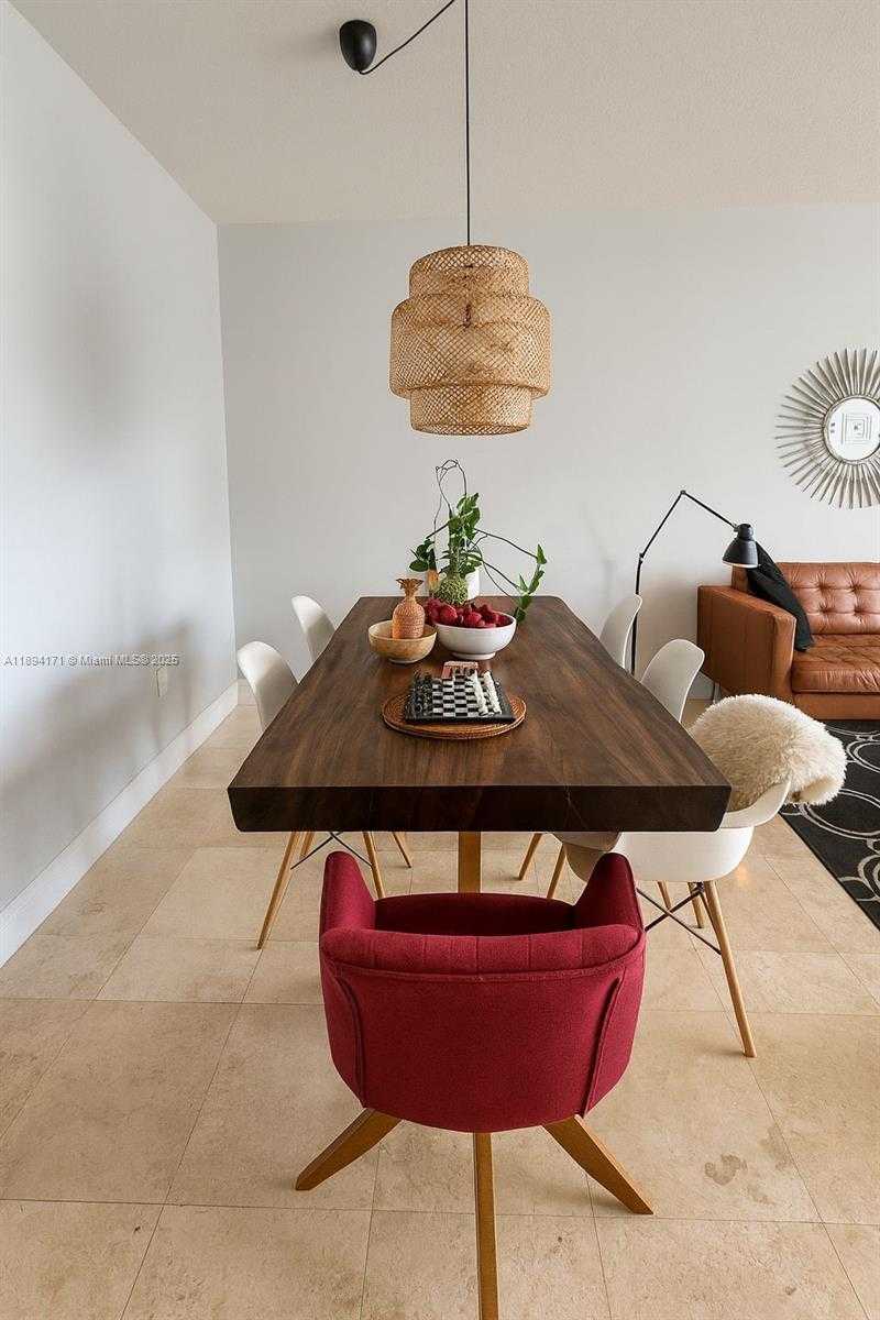 Small Image of 31 SOUTH EAST 5TH ST #4016, Miami Number 4