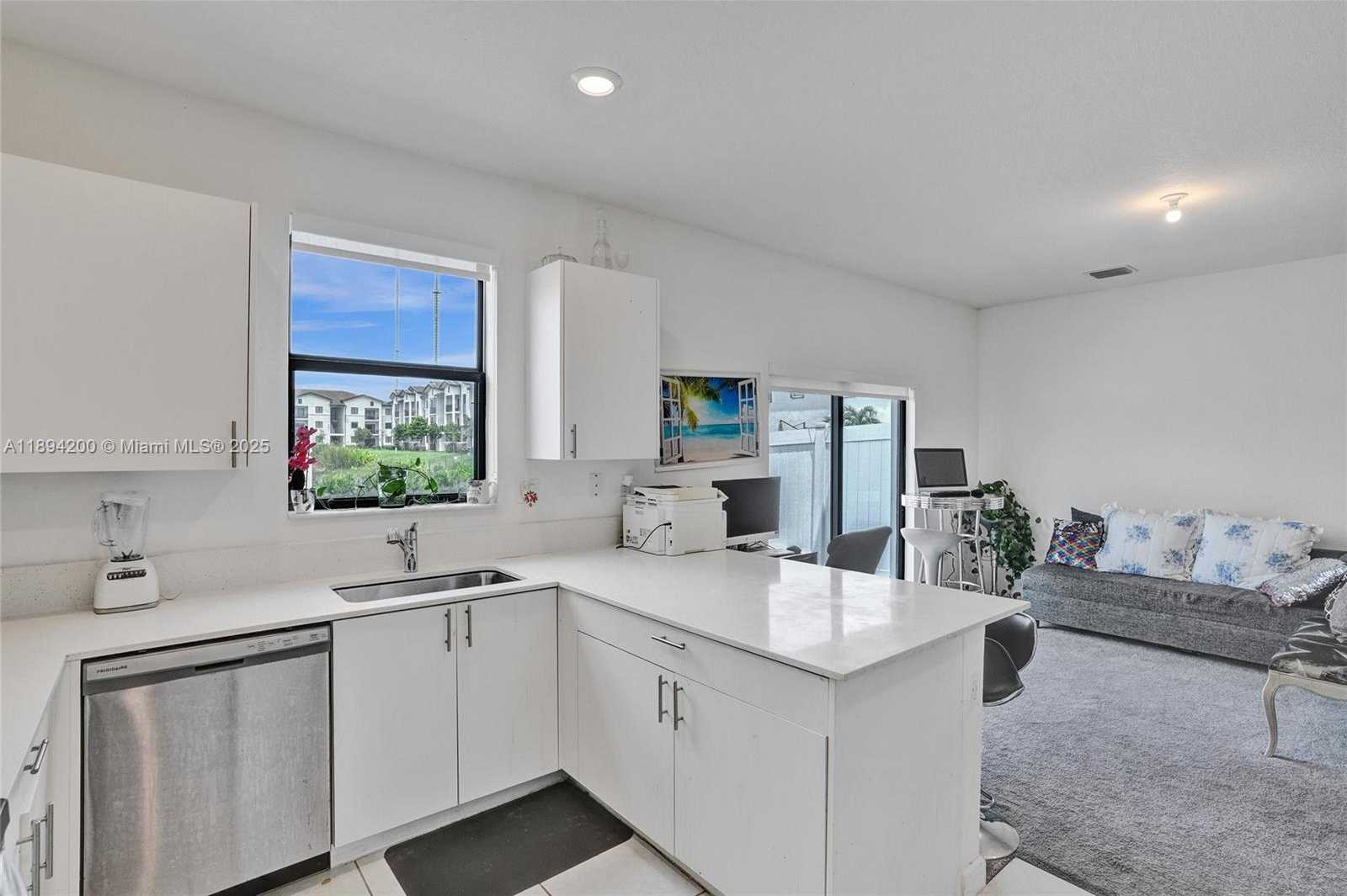 Small Image of 411 NORTH WEST 204TH ST, Miami Gardens Number 14