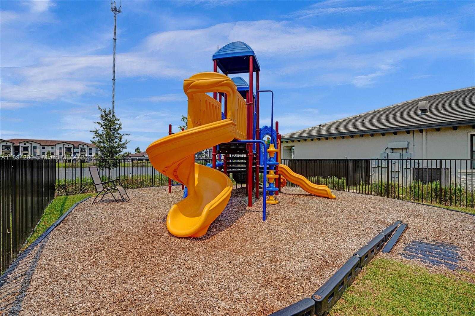 Small Image of 411 NORTH WEST 204TH ST, Miami Gardens Number 46