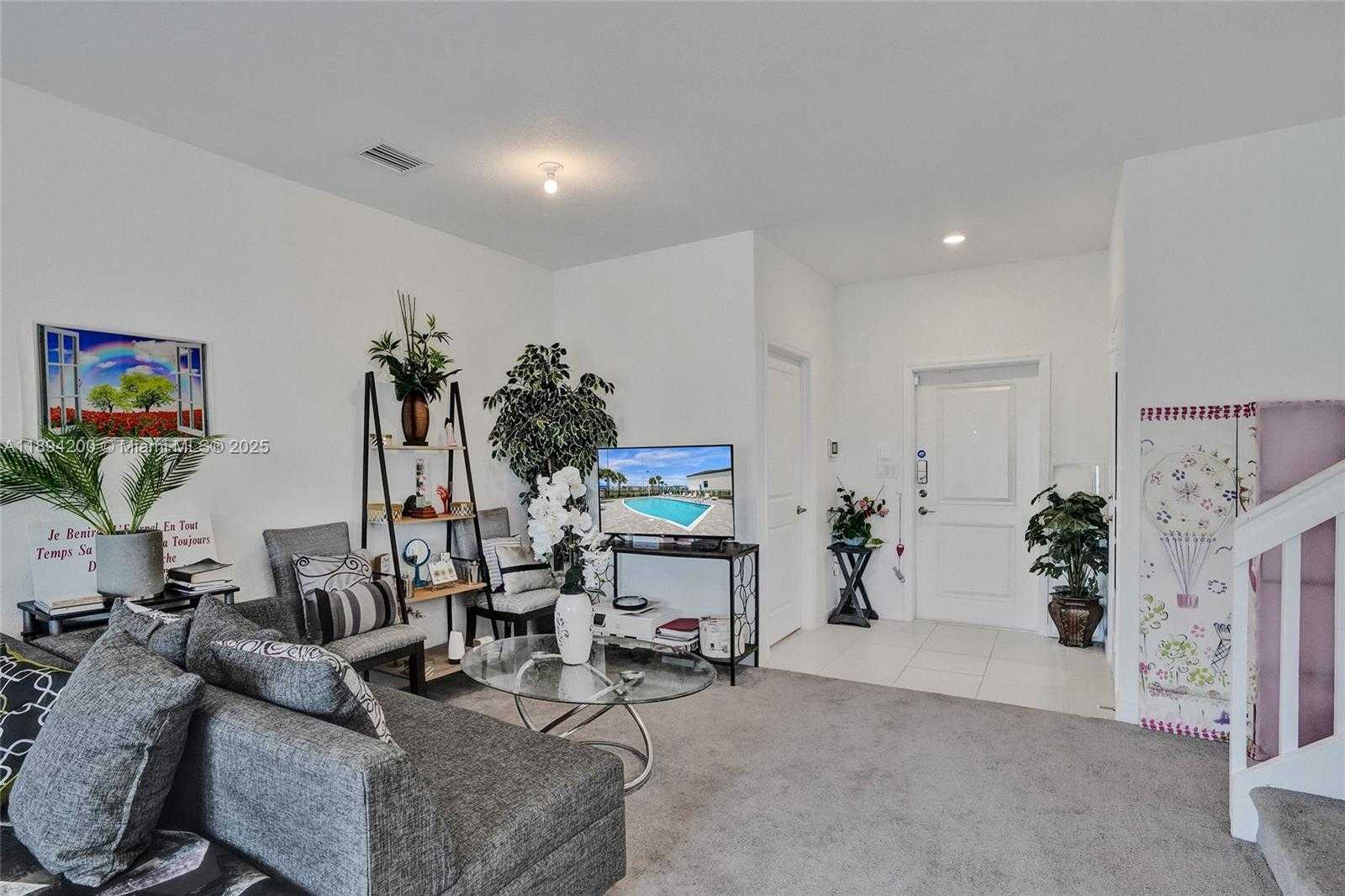 Small Image of 411 NORTH WEST 204TH ST, Miami Gardens Number 7