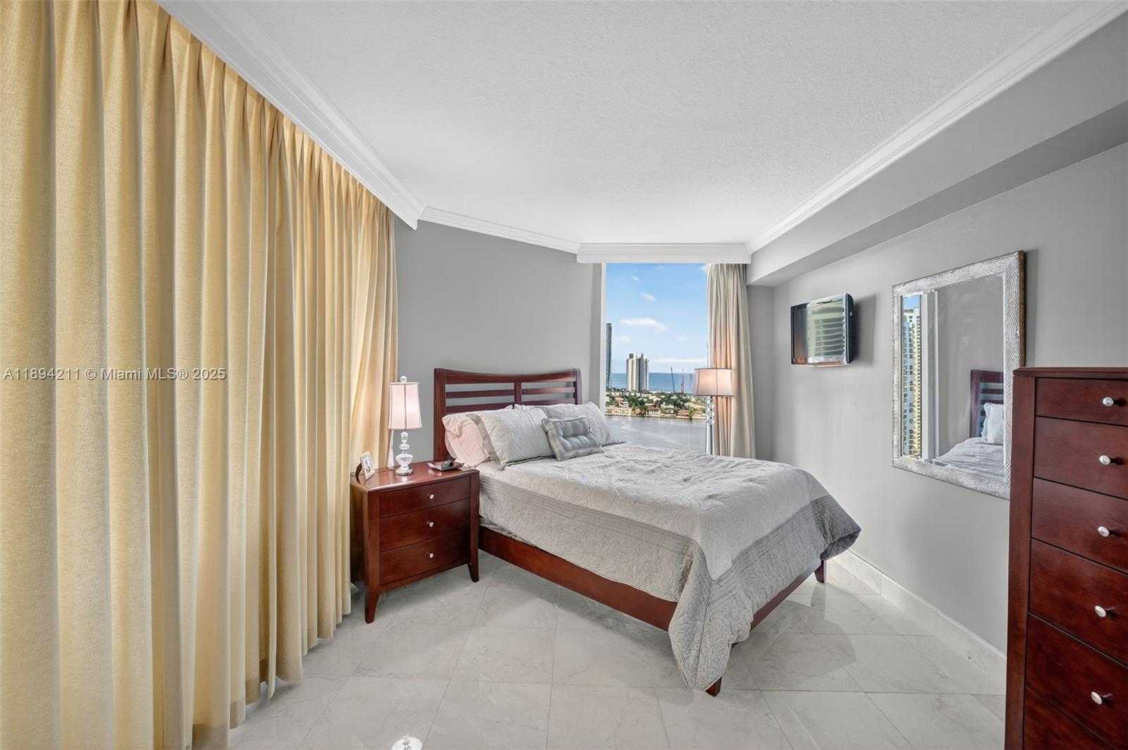Small Image of 3370 HIDDEN BAY DR #2607, Aventura Number 34