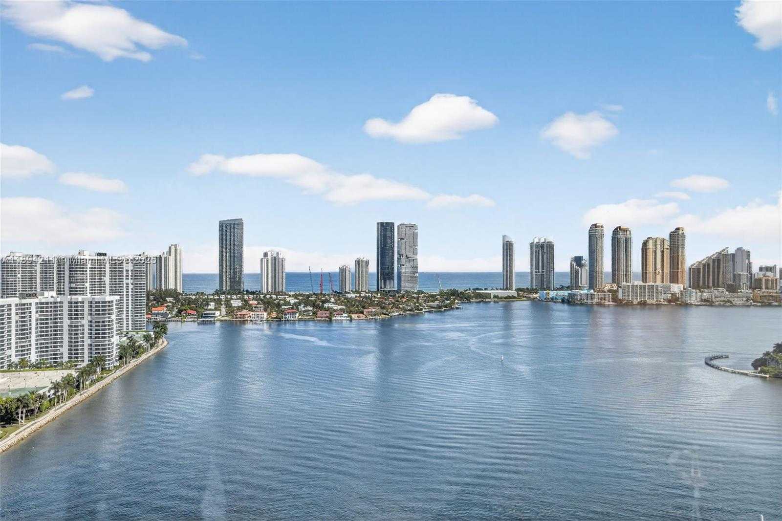 Small Image of 3370 HIDDEN BAY DR #2607, Aventura Number 42