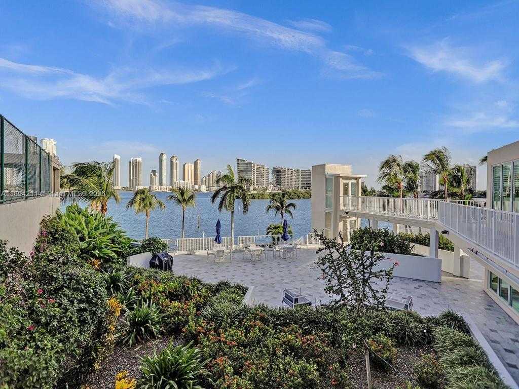 Small Image of 3370 HIDDEN BAY DR #2607, Aventura Number 73
